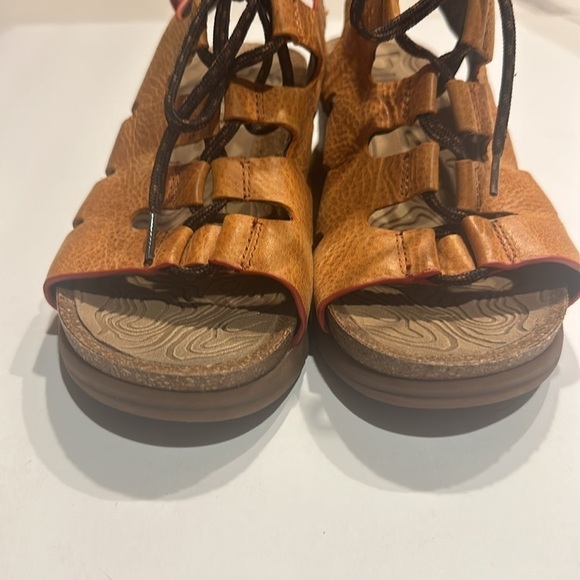 Bionica Sorena orange lace up sandals heel slip resistant leather upper & lining - Picture 6 of 10